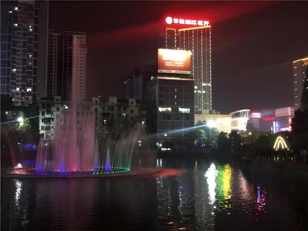 City Comfort Inn Hengyang Dayang Department Lianhu Plaza Esterno foto